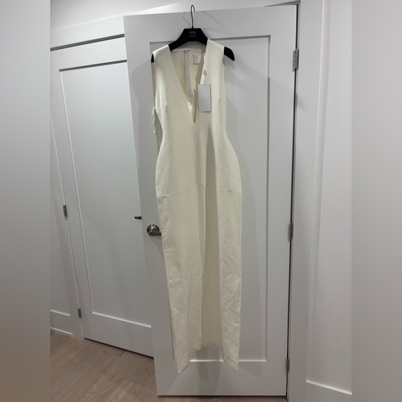 Solace London Ivory V-Neck floor-length Dress- 8 - Picture 3 of 9